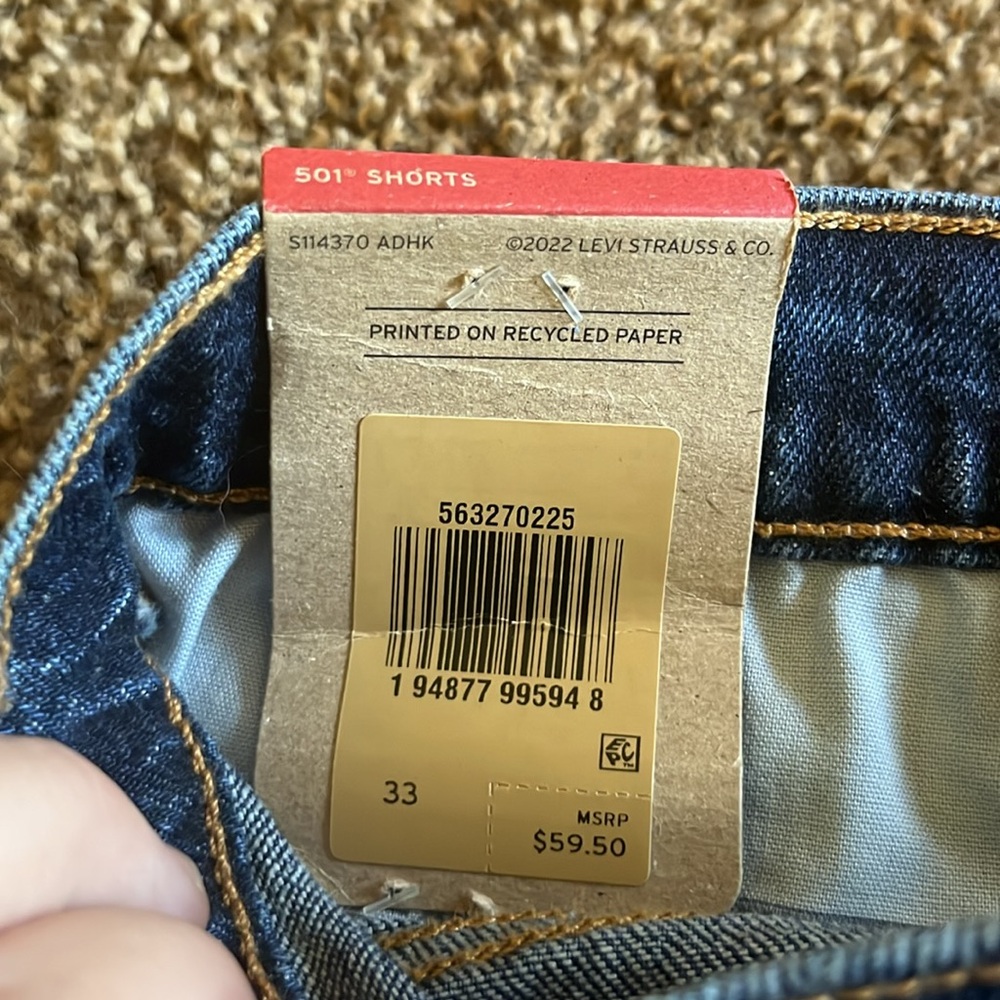 Levi’s 501 Shorts - Picture 8 of 16